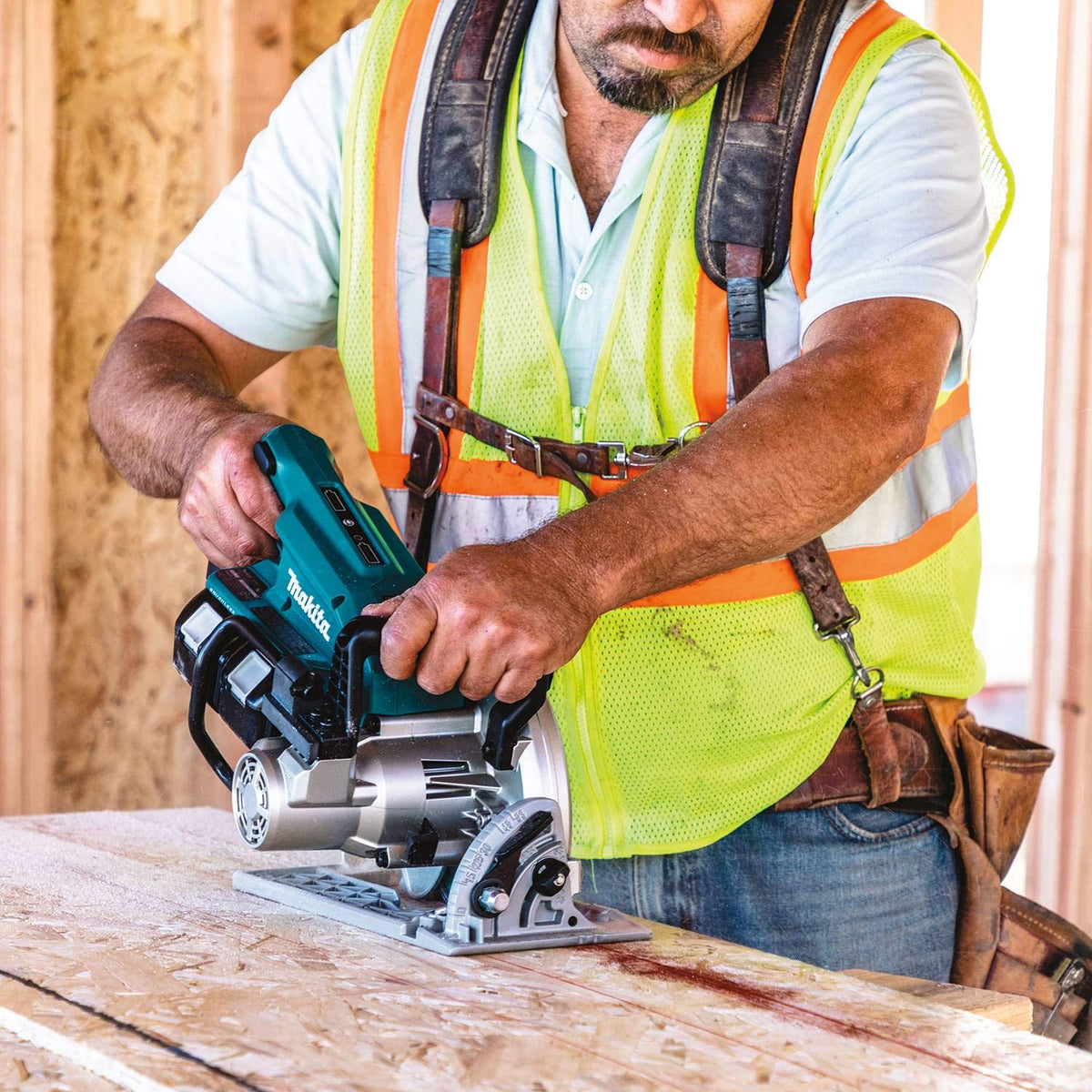 18V Lithium-Ion Brushless Cordless 2-Pc. Combo Kit C67891
