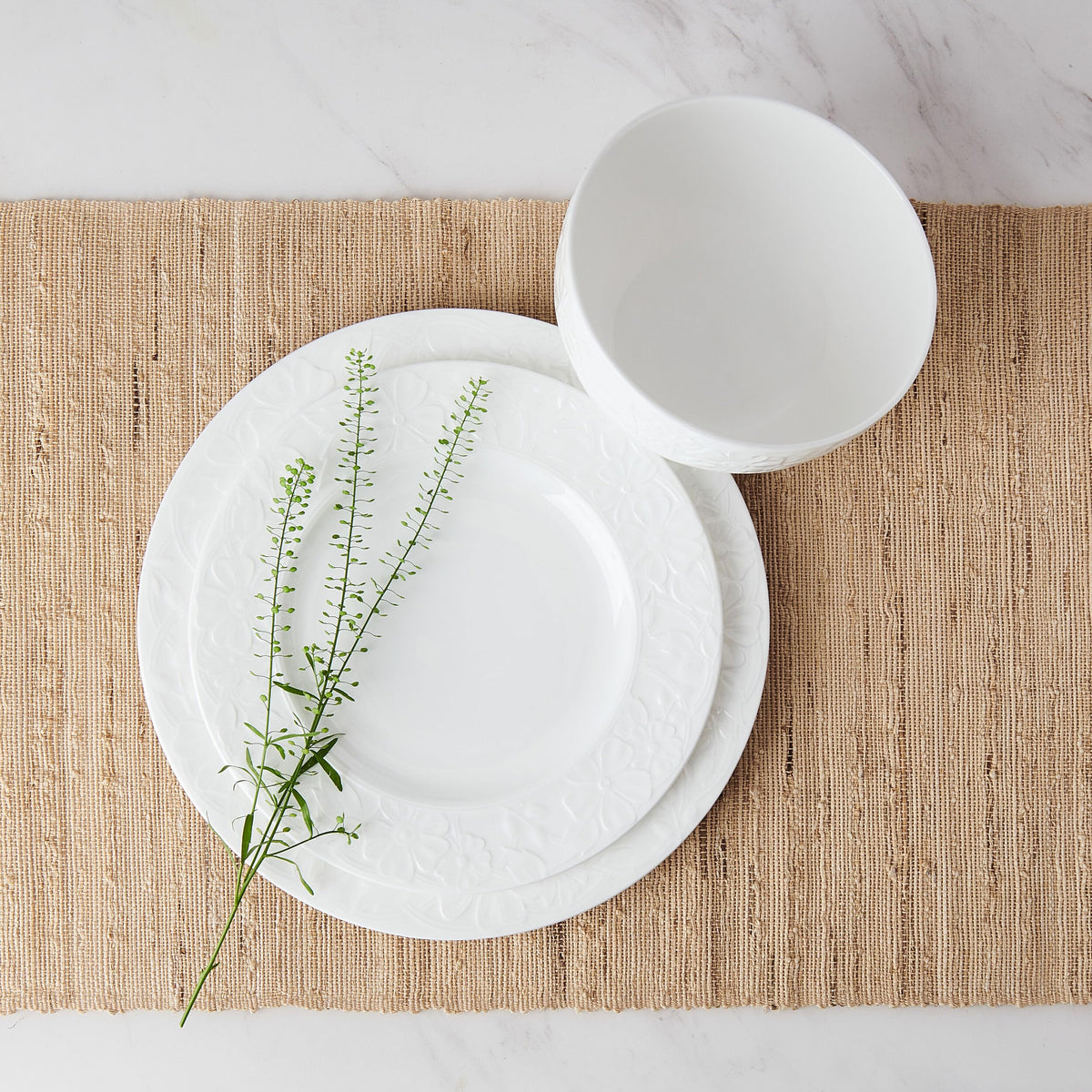 White 12 Piece Bone China Dinnerware Set U7560