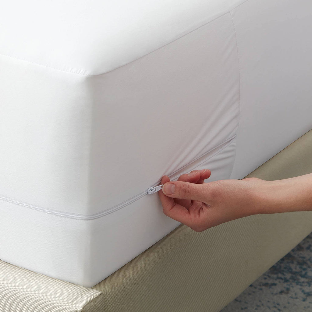 Queen Mattress Protector D28424